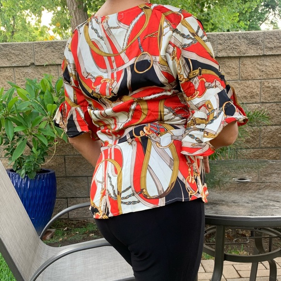 Fall collection patterned blouse - Picture 2 of 2